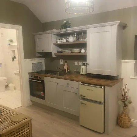 Toddys Hideaway Apartment