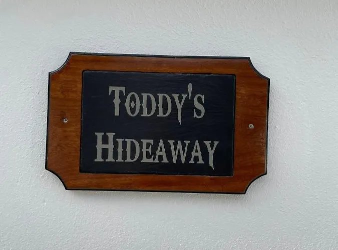 Toddys Hideaway